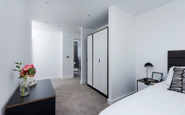 Gorgeous 3BR Apartment in the heart of Manchester