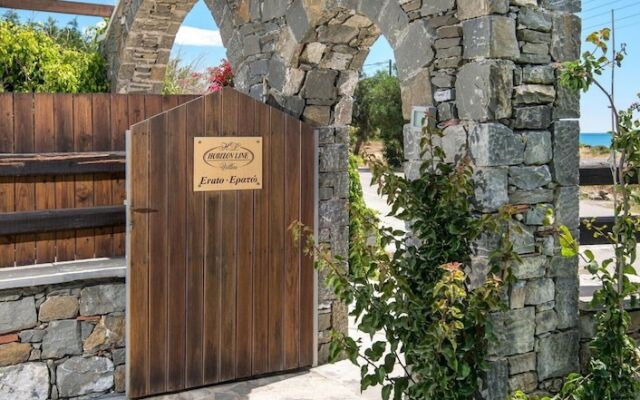 Horizon Line Villas Villa Erato