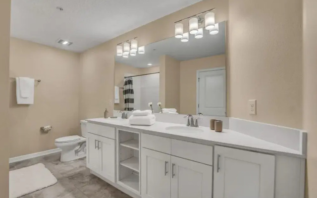 3180 Para Unit 101 3 Bedroom Townhouse