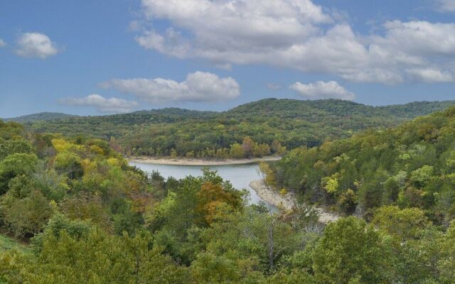 Branson Blue Lakeview - Near Silver Dollar City