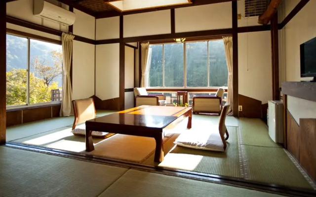 Ryoriryokan kinshokan