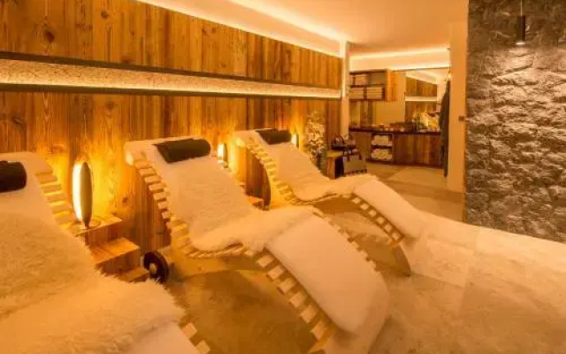 Apartments Antines