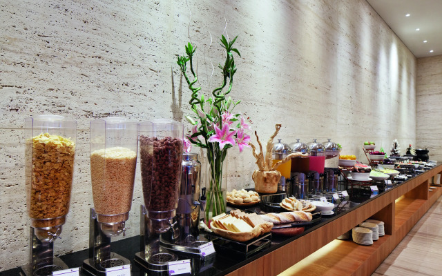 Grand Mercure Jakarta Harmoni