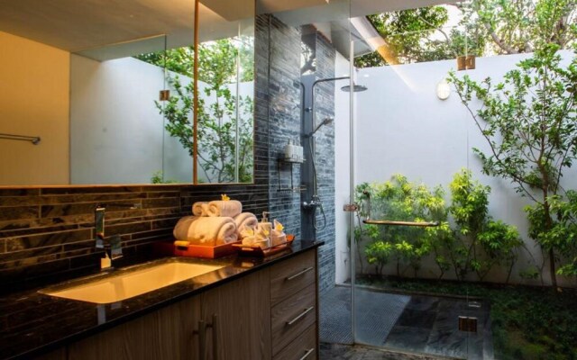 Luxury 3BR Kahuripan Villa