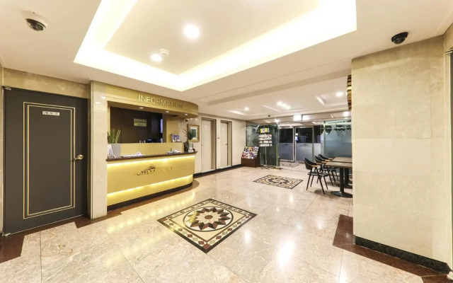 Major Hotel