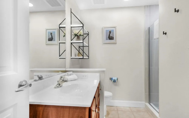 Emerald Dolphin Unit 1520