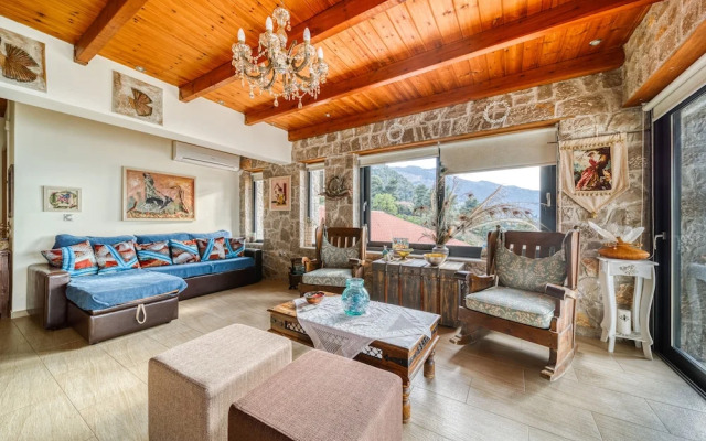 Magical View, Villa Asproneri, Kamena Vourla