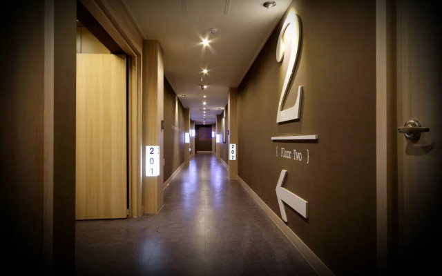 Busan Jaesongdong Hotel Ro