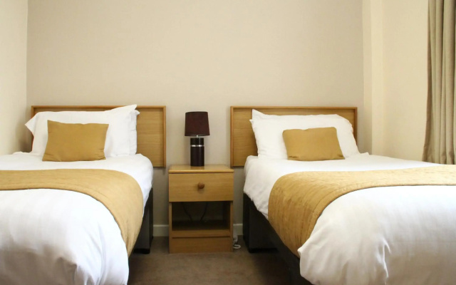 Exeter Court Hotel