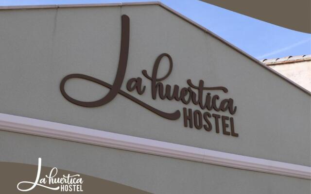 Hostel La Huertica