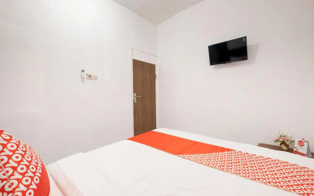 OYO 2394 Hotel Brosta