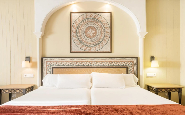 Ilunion Merida Palace - Image 5