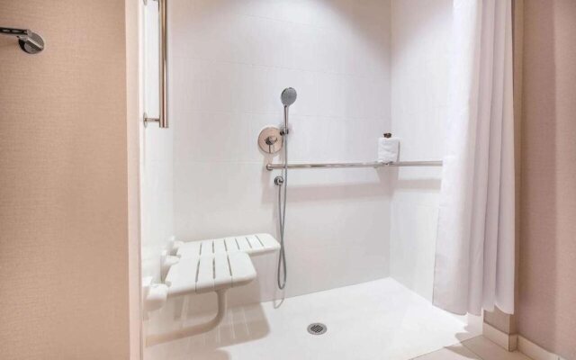 Hampton Inn San Jose Cherry Ave