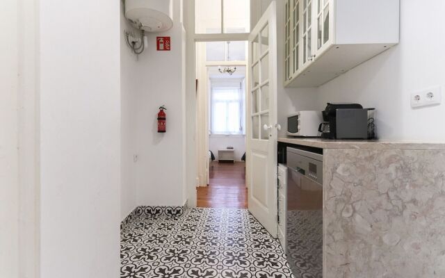 Castelo Typical by Homing