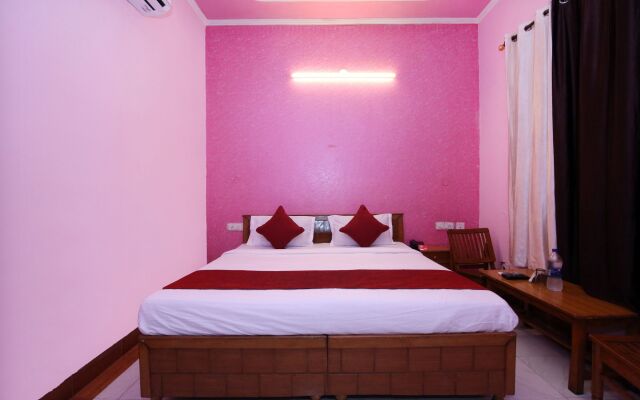 OYO 9229 GMG Hotel
