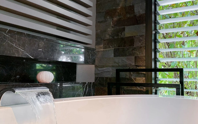 InterContinental Fiji Golf Resort & Spa by IHG