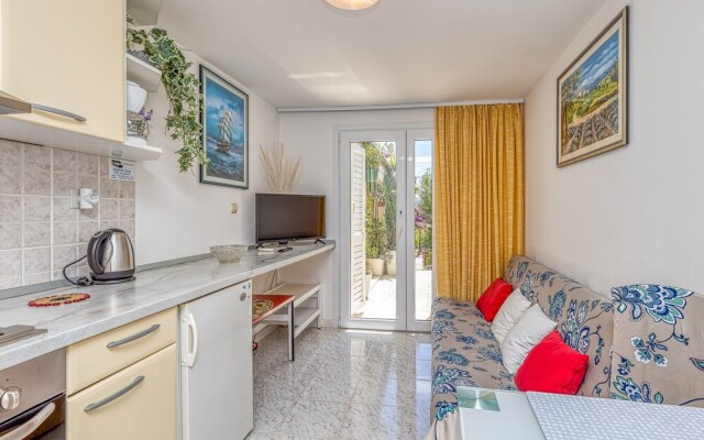 Brač Island Apt Mladineo A4 300mt From S