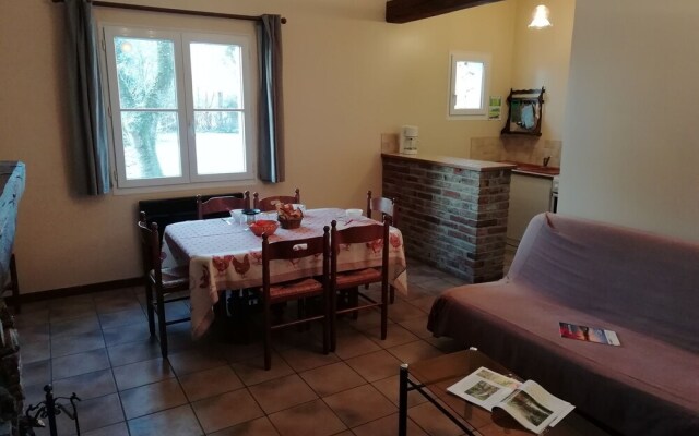 Modern Holiday Home in Quend-Plage-les-Pins with Terrace