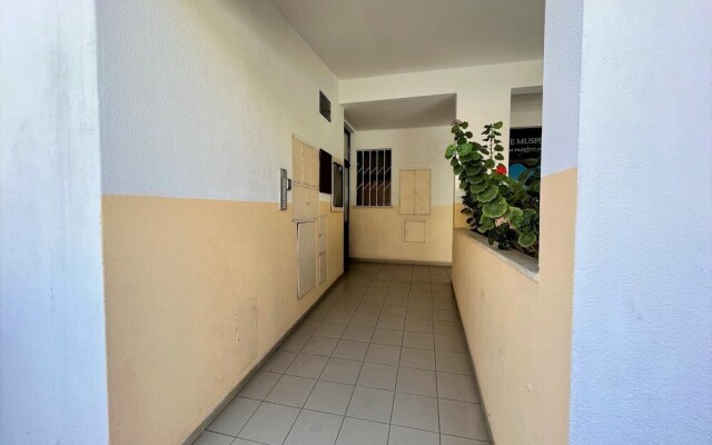 Albufeira Classic 1 With Pool by Homing