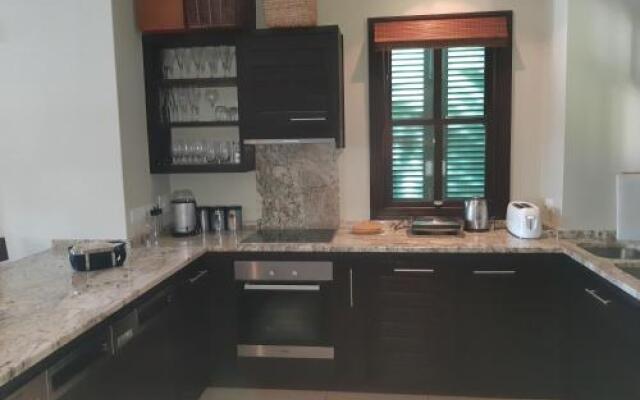 Papay Suite by Simply-Seychelles