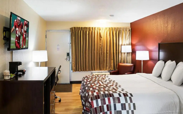 Red Roof Inn Indianapolis - Castleton