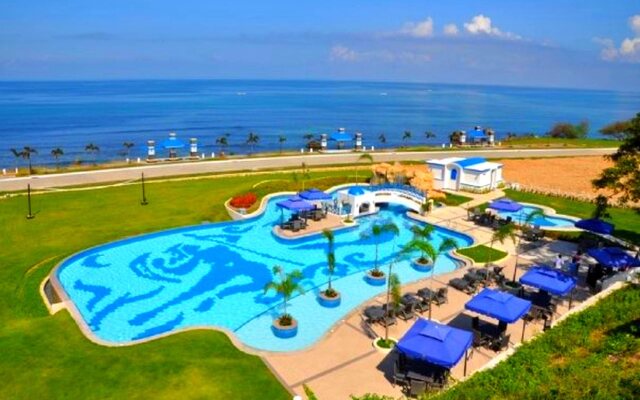 Thunderbird Resorts - Poro Point