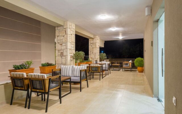 Lagaria Hotel & Apartments
