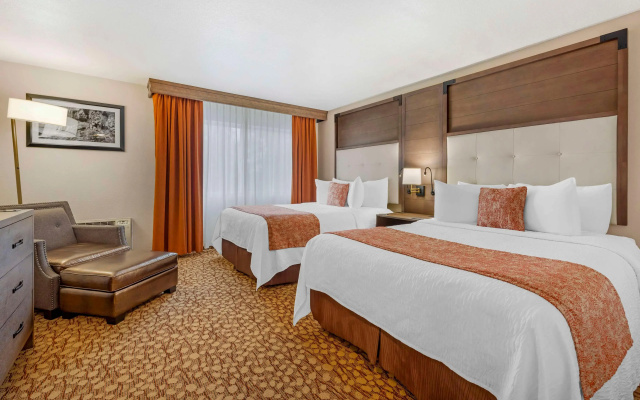 Best Western Plus Mill Creek Inn