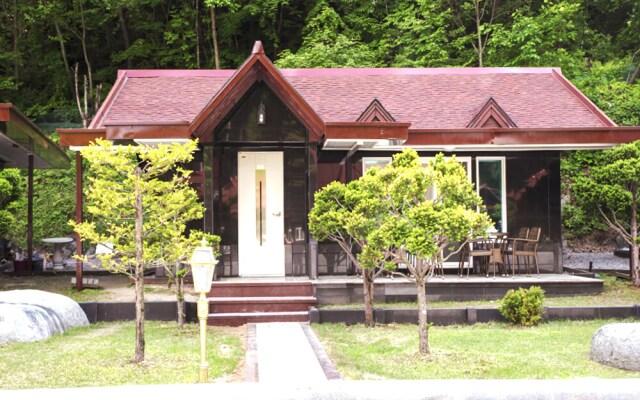 Yeongwol Jangsan Condo