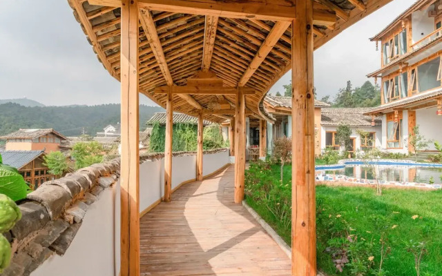 Kunming Airport Chun Zhuang Homestay