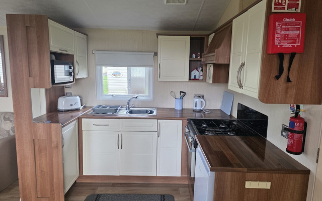 Caravan 5 at Blackmoor Farm Near Tenby