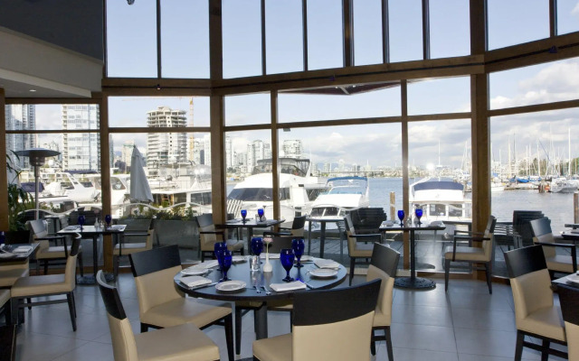 Granville Island Hotel