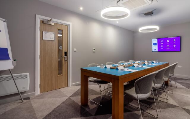 Holiday Inn Express Wigan by IHG
