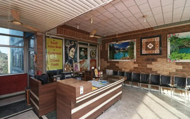 Hotel Vishwamitra By OYO Rooms