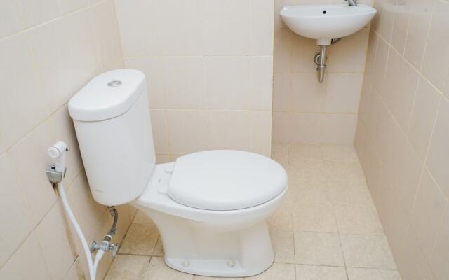 Homey And Simply 2Br At Serpong Greenview Apartment