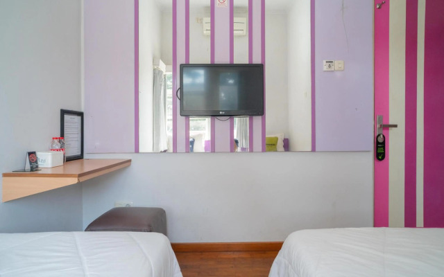 OYO 3808 Fif-fa Hotel Kauman