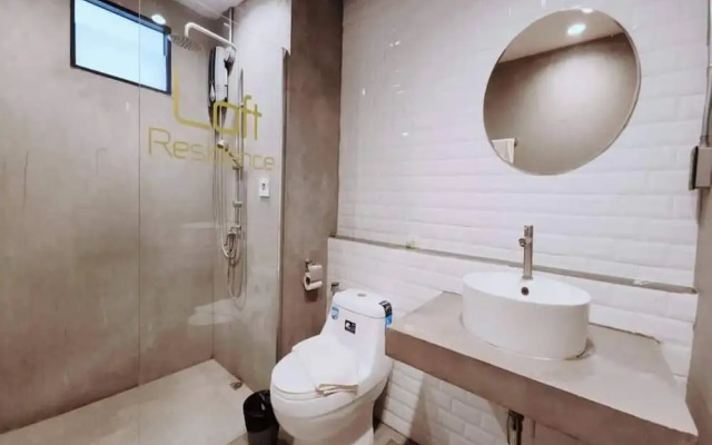 Capital O 75512 Loft Residence