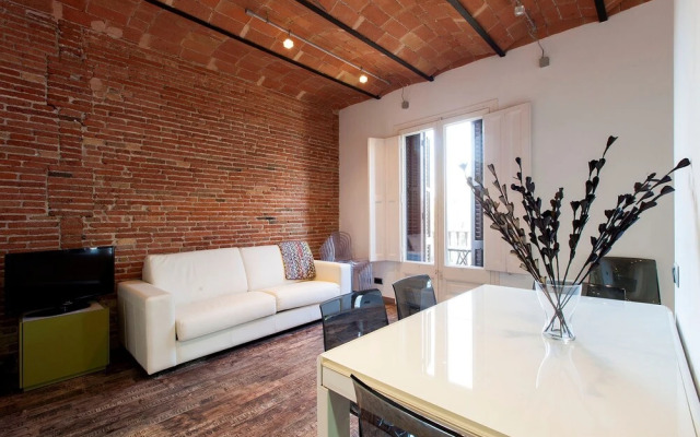 AB Paral·lel Spacious Apartments