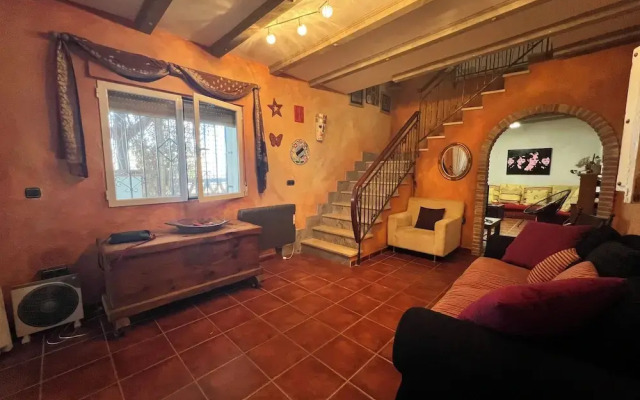 Cd-2102 · Three Bedroom Townhouse