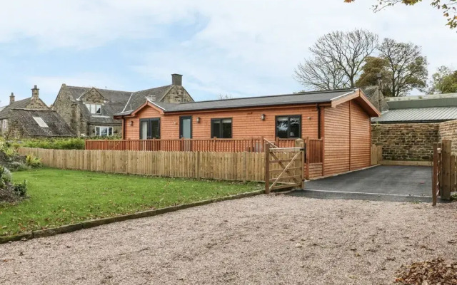 Thorntree Lodge