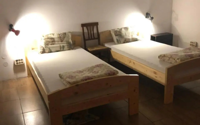 Casa Roz Hostel