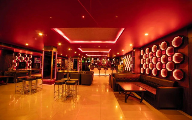 Hotel JSR Continental