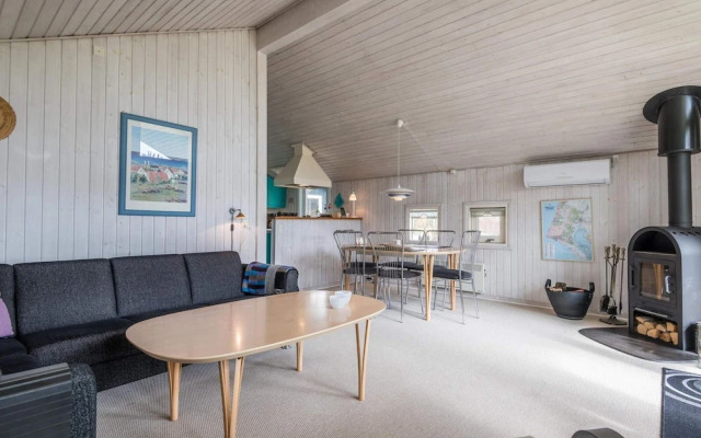 4 Person Holiday Home in Oksbol