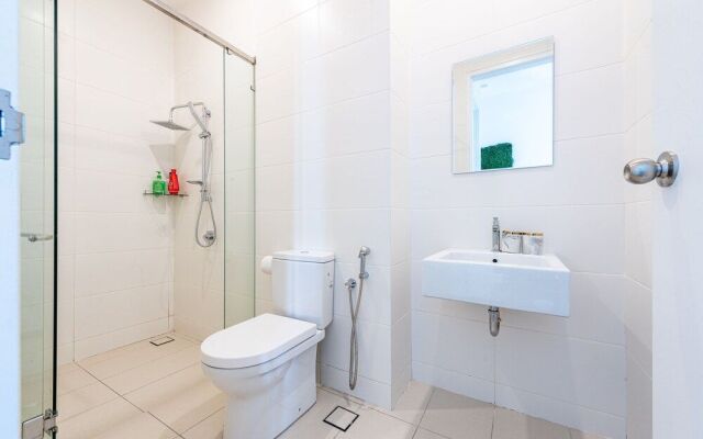 Dream City By Himmel