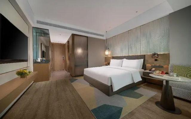 Holiday Inn Chengdu East