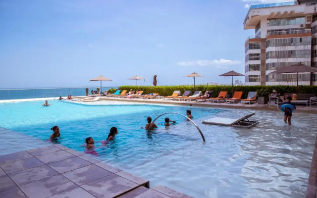 41st Fl Beach Condo in Bocagrande