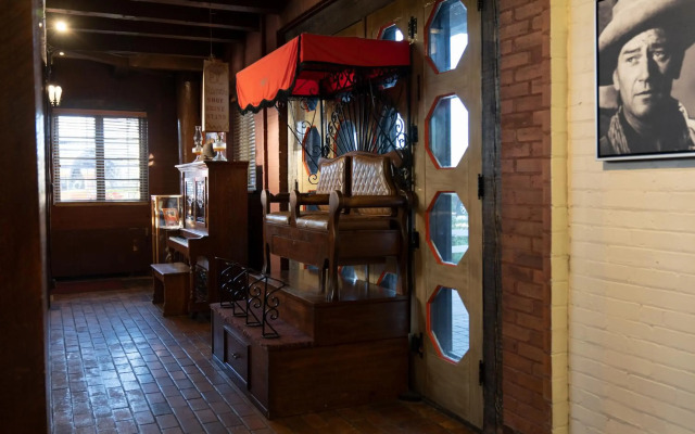 Hotel El Rancho