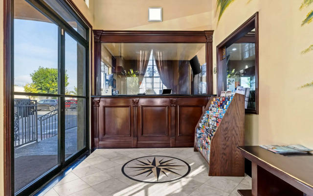 Rodeway Inn