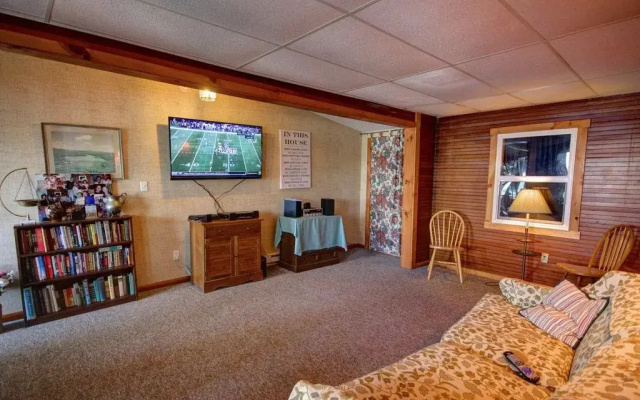 Glenmoore Lakeside Lodge