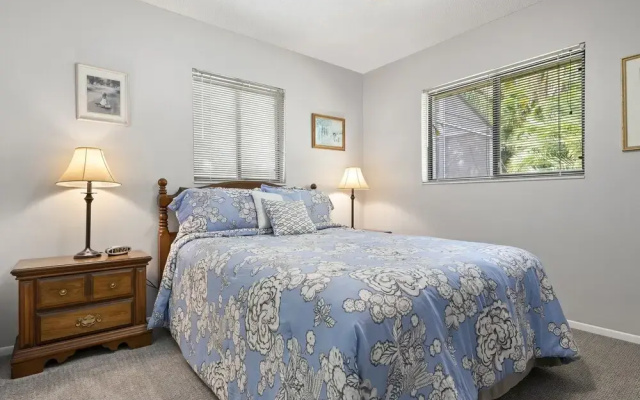 Jerry's Gem 3 Bedroom Home by Redawning